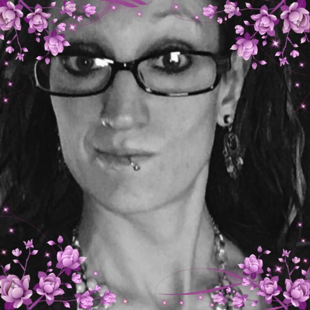 Meet your Posher, Sheena